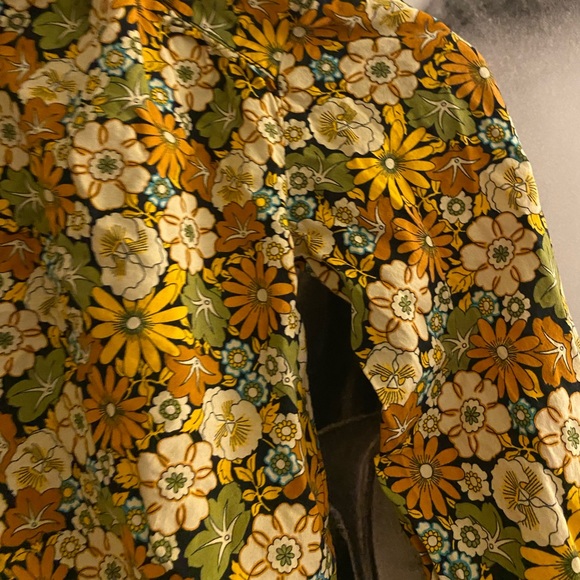 Zara Fall floral girls top - Picture 2 of 2